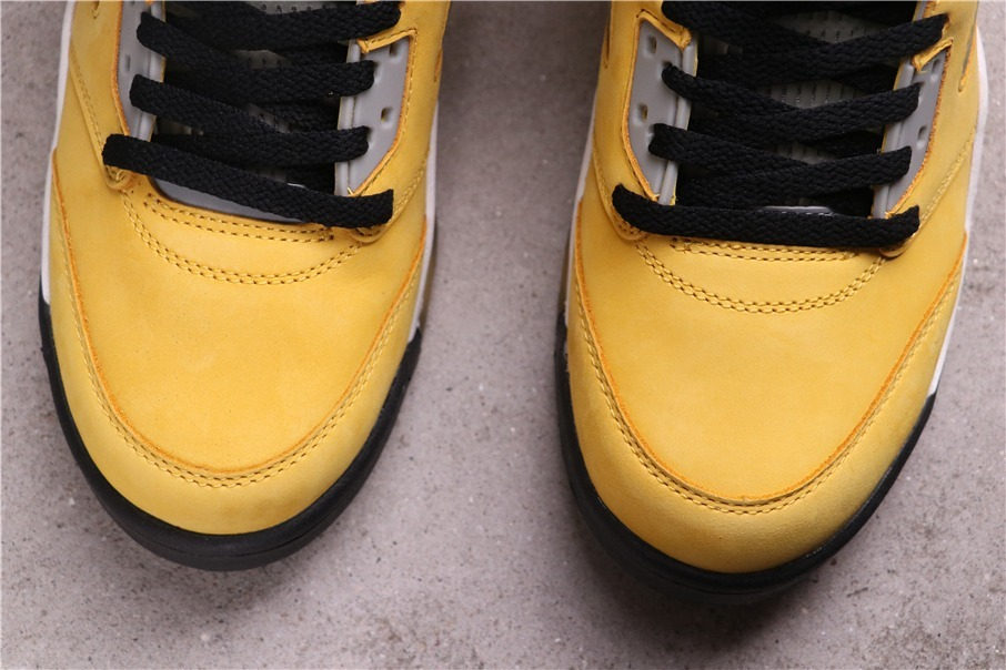 115USD AJ5 AIR JORDAN 5 TOKYO 23 454783-701 Size 40-47