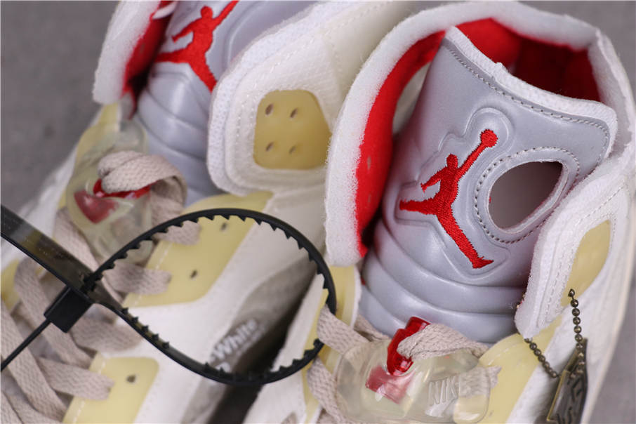 58USD Air Jordan 5 SP MichiganCT8480-100 40-46