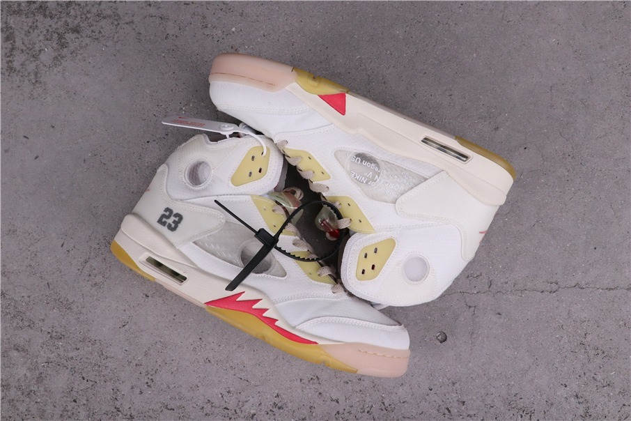 58USD Air Jordan 5 SP MichiganCT8480-100 40-46
