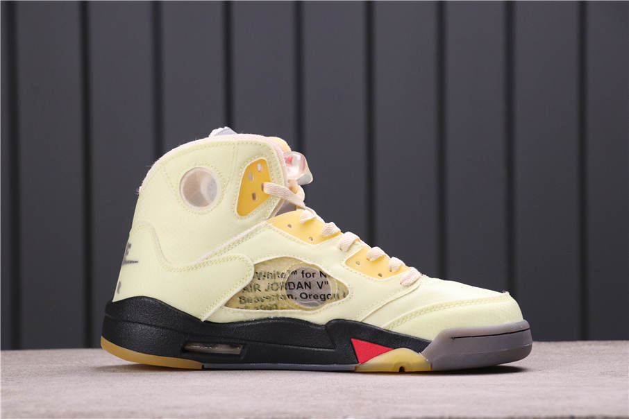 62USD OFF-WHITE x Air Jordan 5 “Sail”DH8565-100 40-46