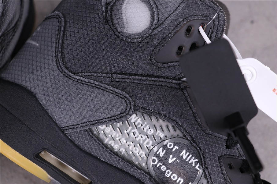 67USD OFF-WHITE x Air Jordan 5 CT8480-001 40-47.5