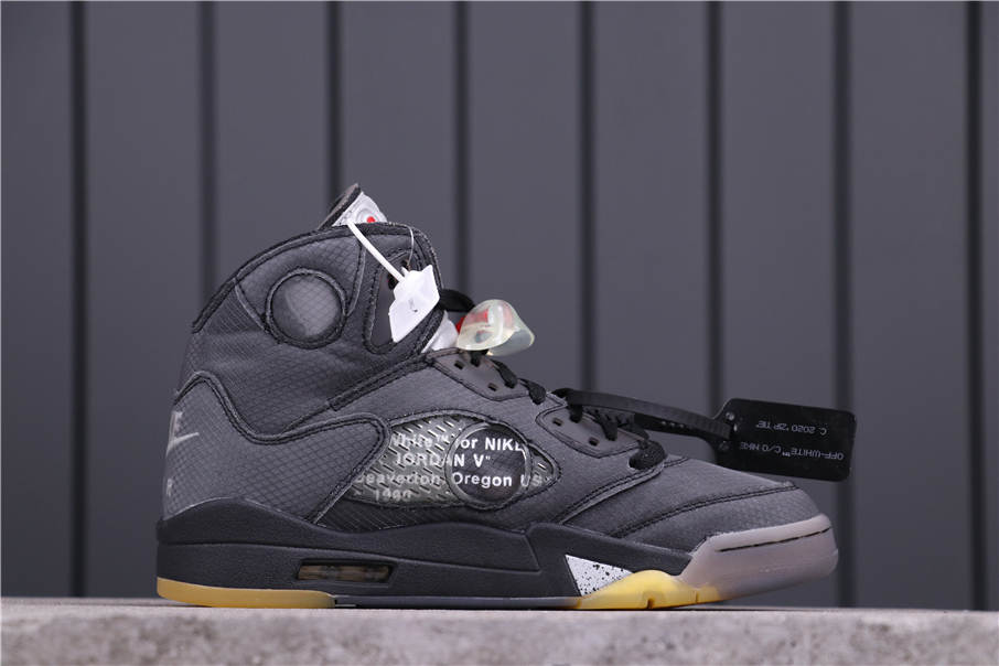 67USD OFF-WHITE x Air Jordan 5 CT8480-001 40-47.5