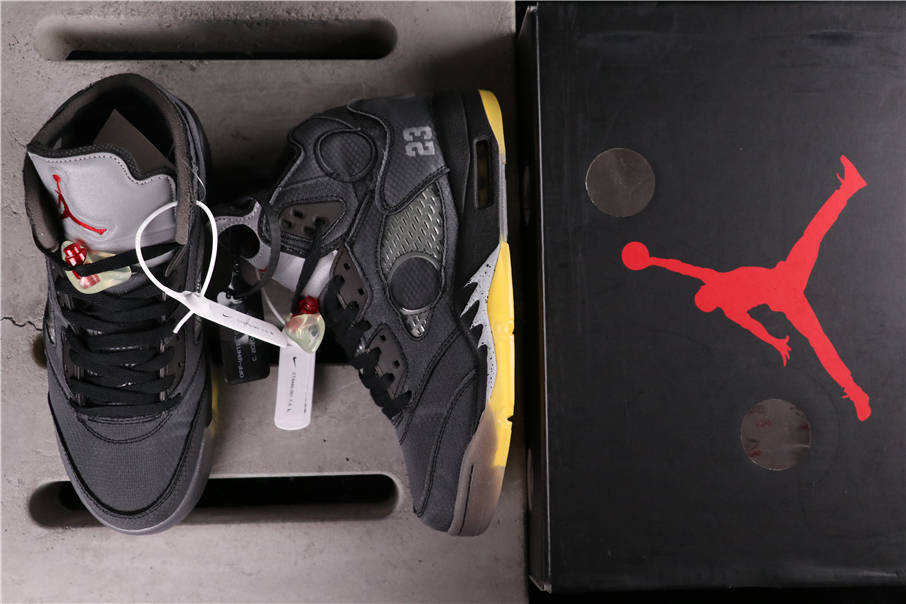71USD OFF-WHITE x Air Jordan 5 CT8480-001 40-47