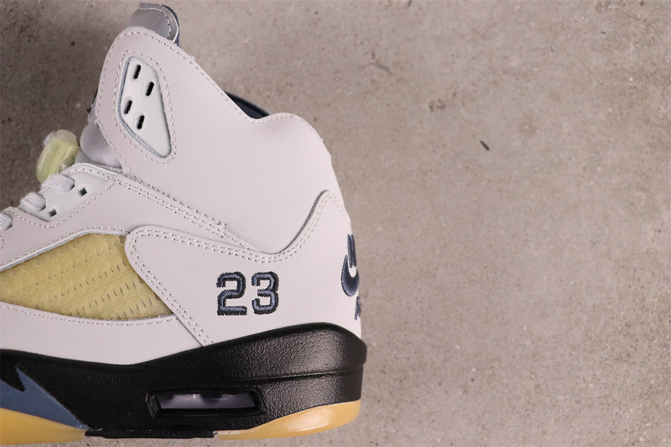 US$48 A Ma Maniere x Air Jordan 5 Diffused Blue FZ5758-004 Size