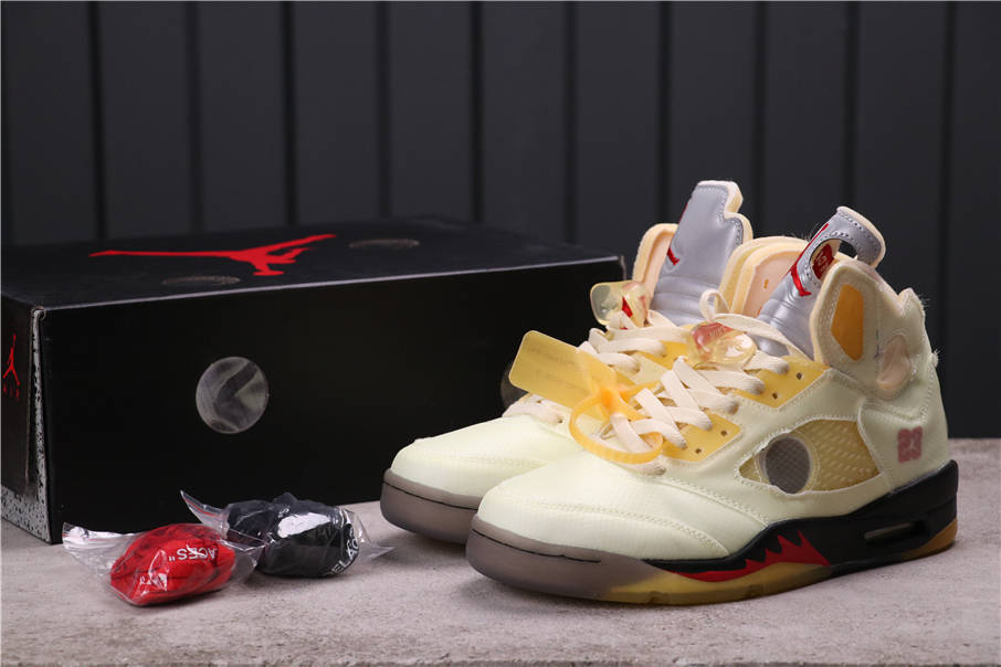 OFF-WHITE x Air Jordan 5 Sail DH8565-100