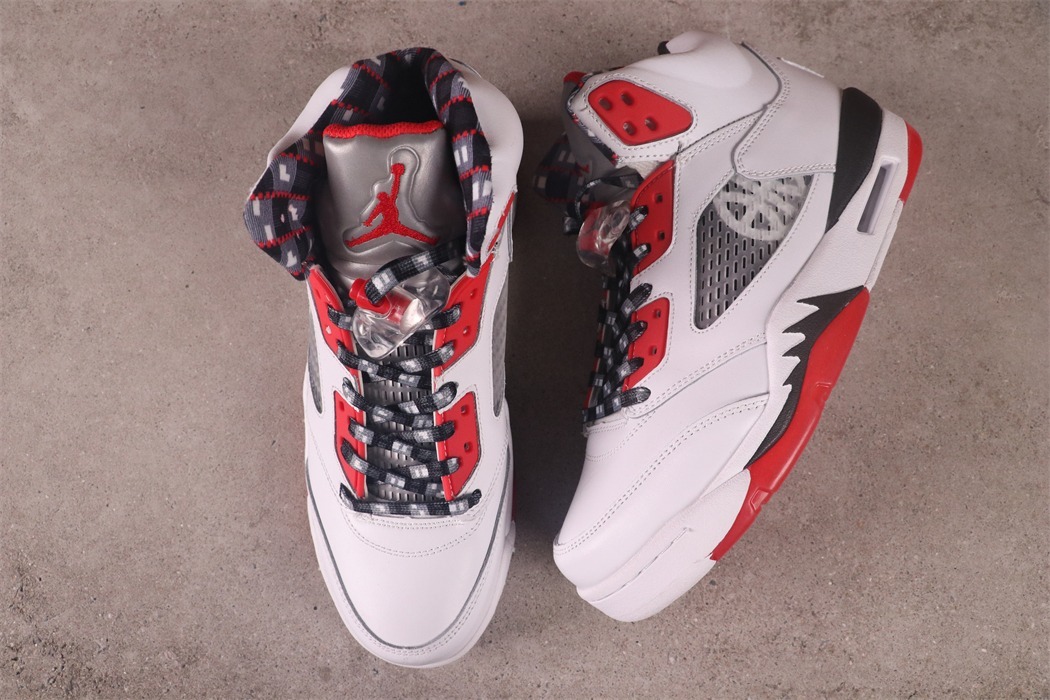 Air Jordan 5 Quai 54 DJ7903-106