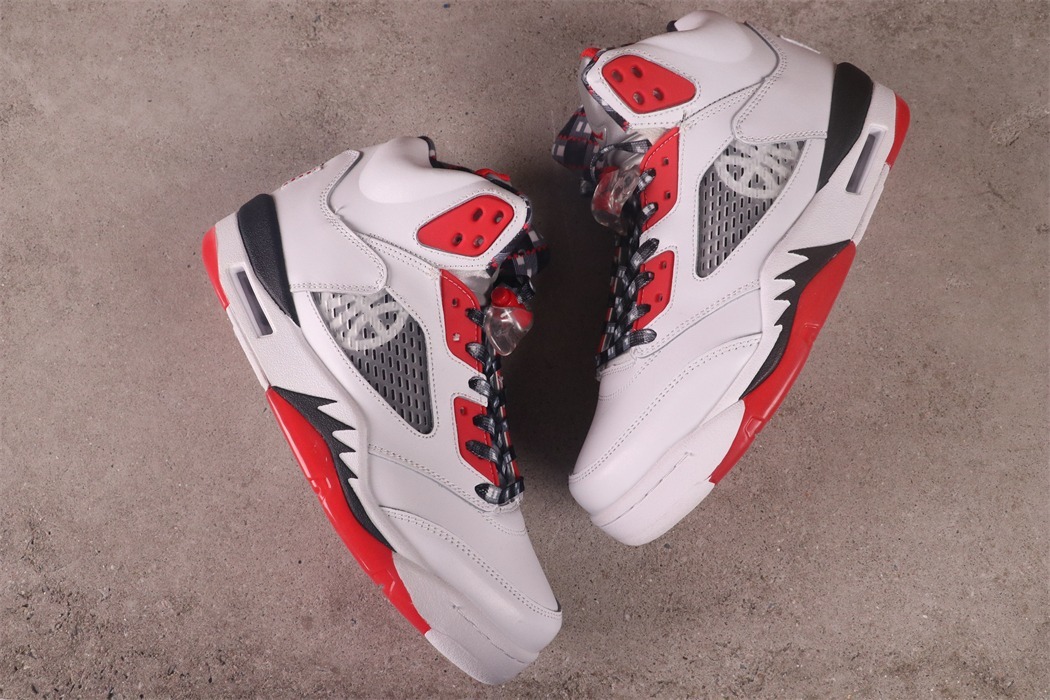 Air Jordan 5 Quai 54 DJ7903-106