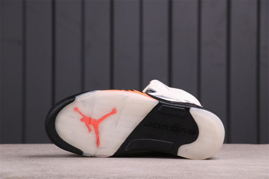 Air Jordan 5 136027-148