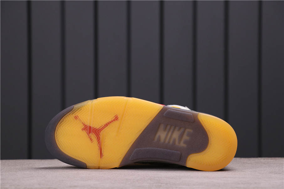 OFF-WHITE x Air Jordan 5 Sail DH8565-100