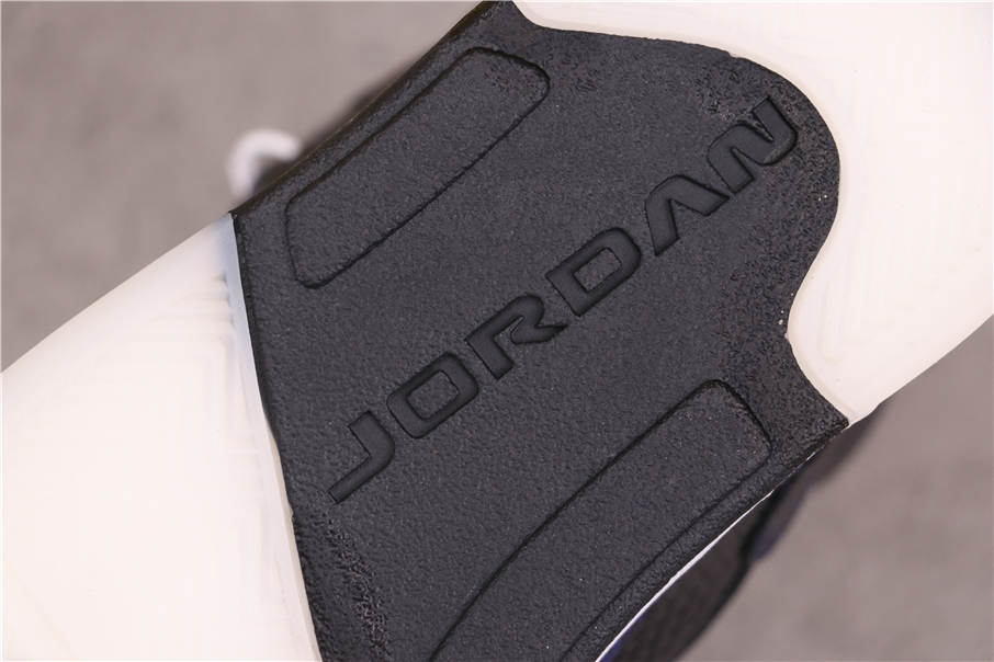 Air Jordan 5 Oil Grey CD2722-001