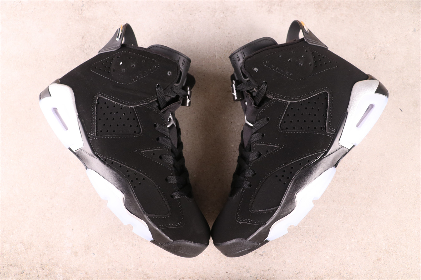 US$48 Air Jordan 6 Metallic Silver DX2836-001 Size 40-46