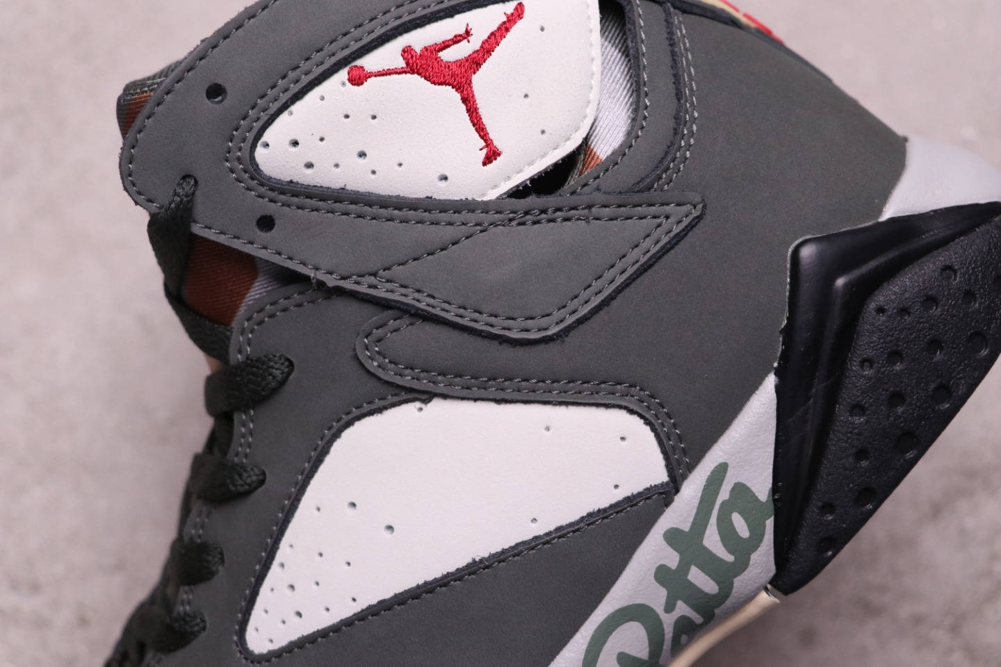 53USD Patta x Air Jordan 7 OG SP AT3375-100 40-47.5